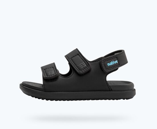Summer camp style water sandal