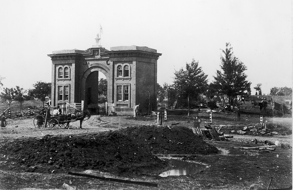 The Ghost of Jennie Wade in Gettysburg National Military Park