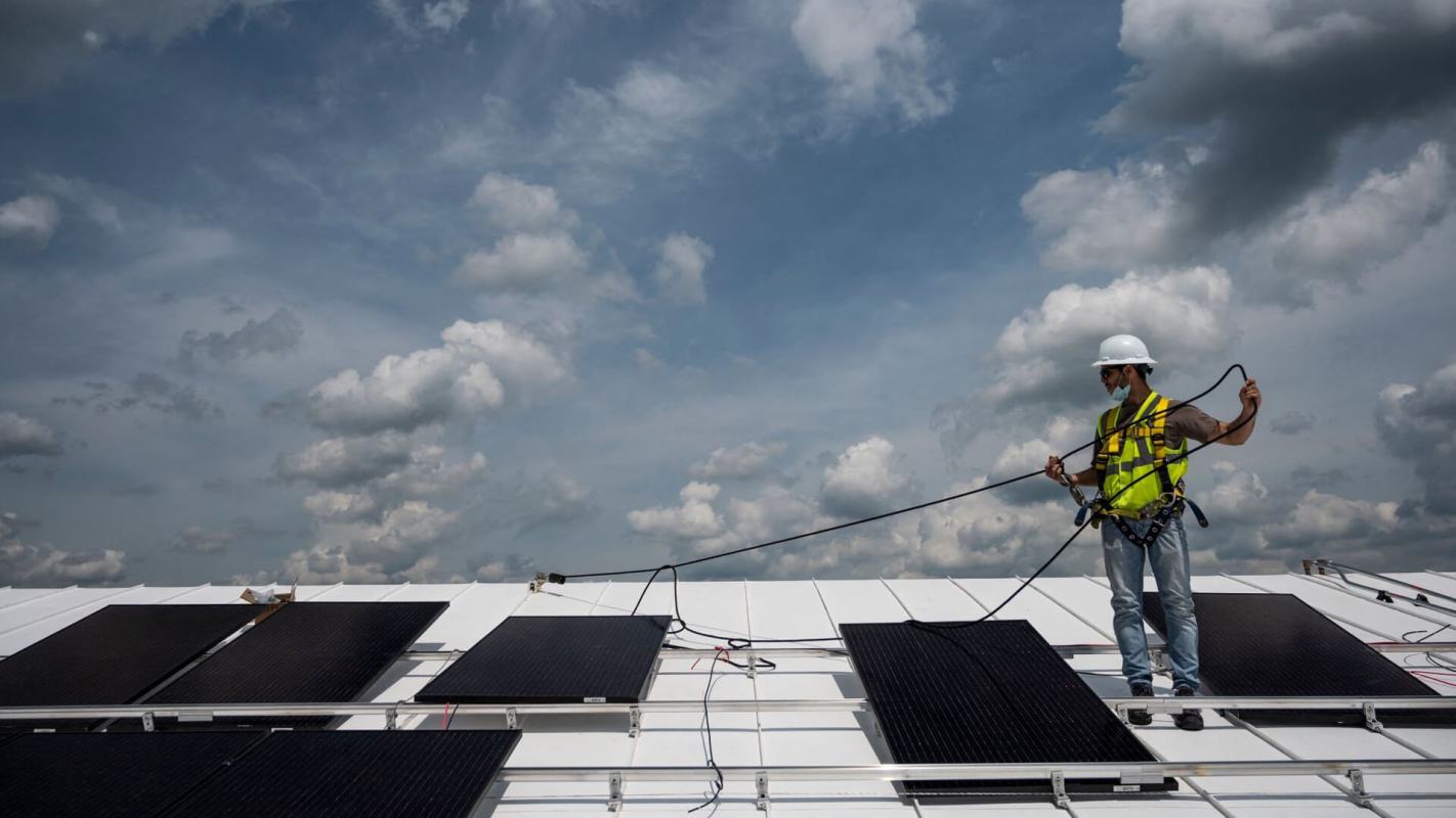 Solar energy Virginia, Rural Virginia adding new jobs by investing in solar energy