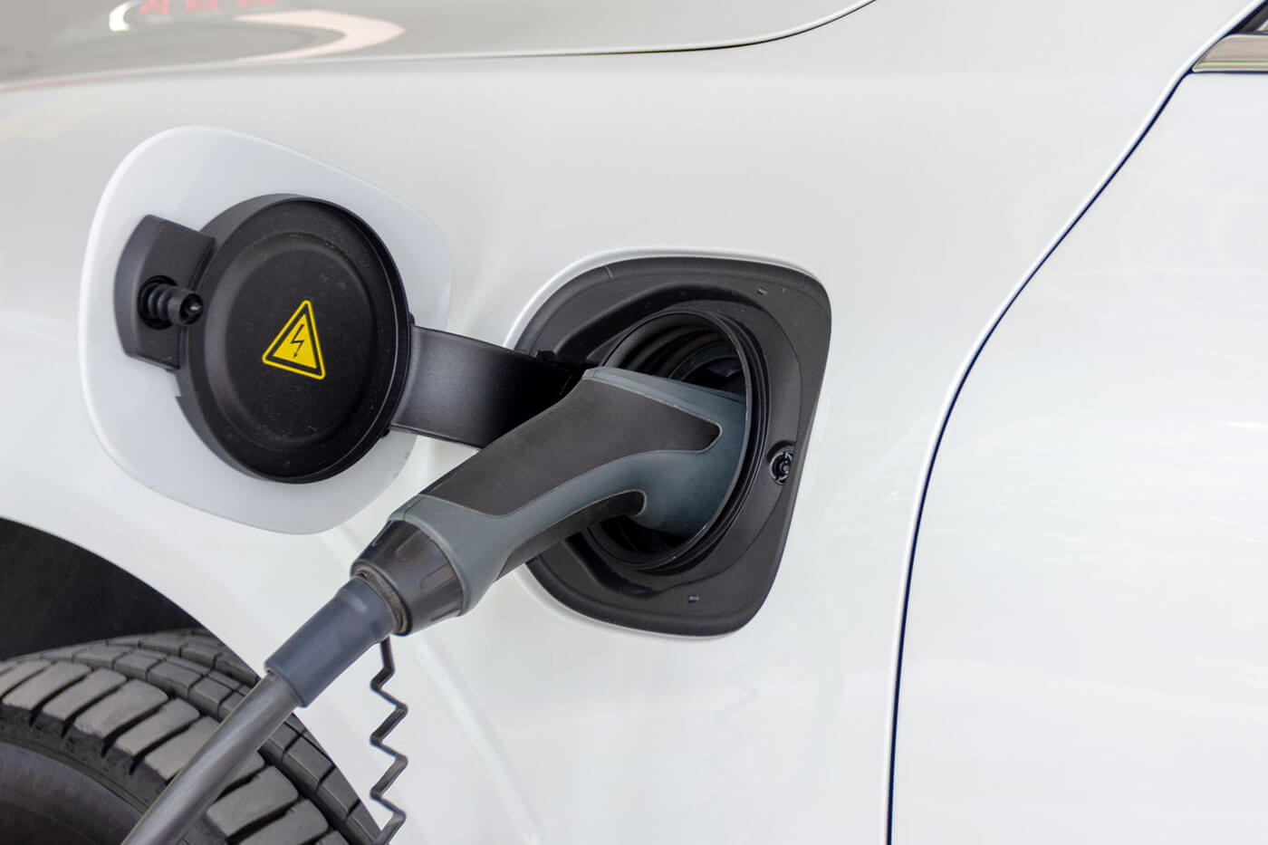 EV car,super-fast charging electric vehicle battery