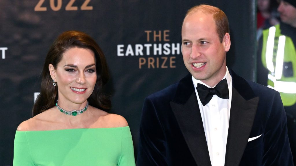 kate middleton green dress earthshot L'IDEE - Silencio Long Sleeve Mini main image 0