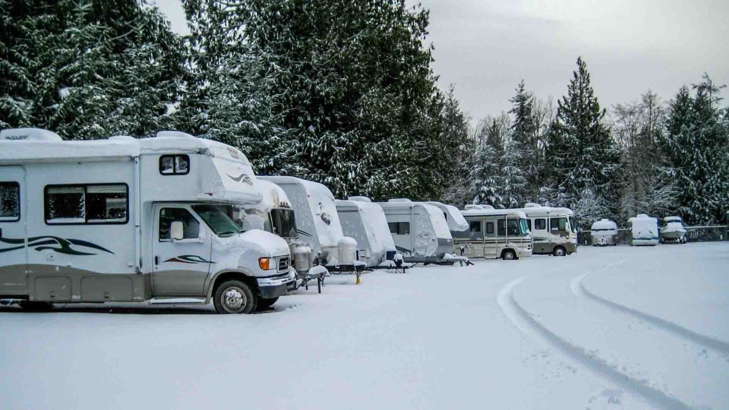 Mobile home winter, how to stay warm at home