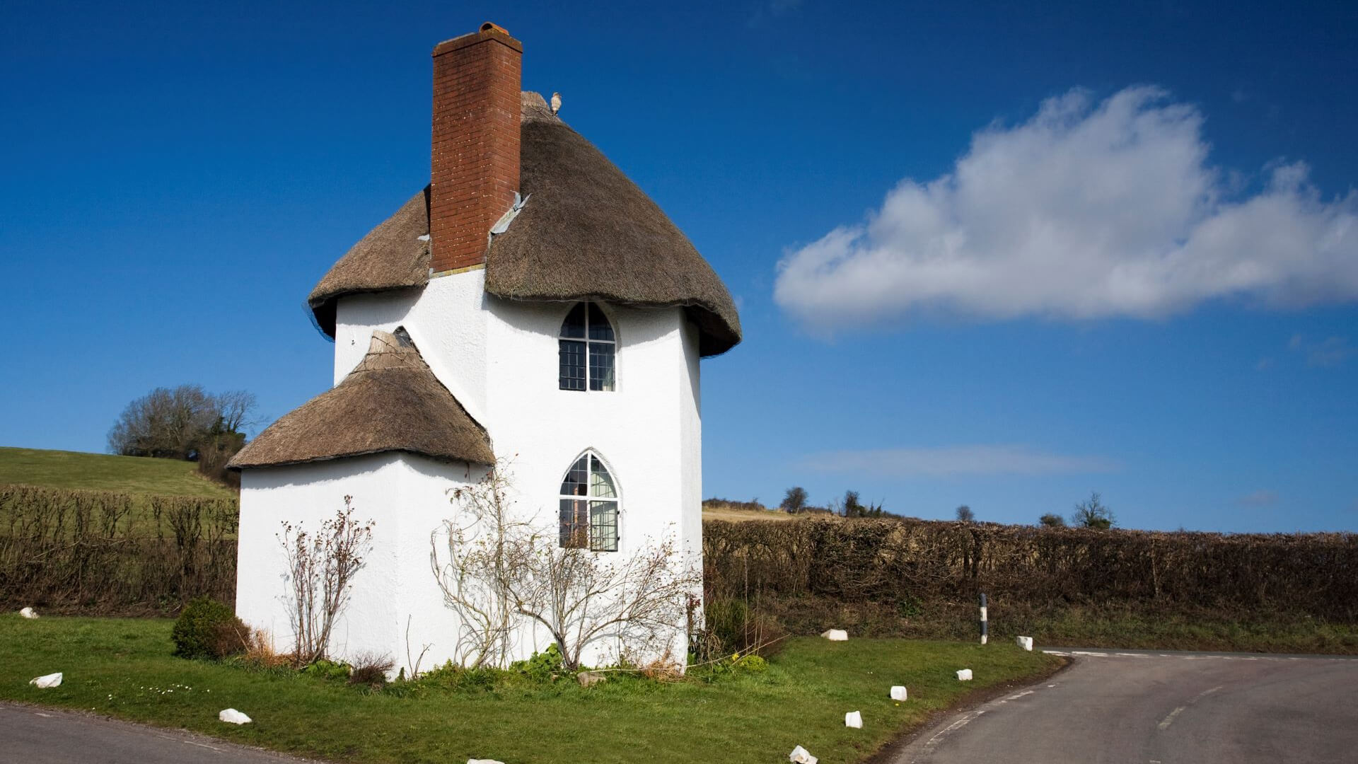 Cob Houses, Built With Ancient Techniques, May Be The Newest Trend