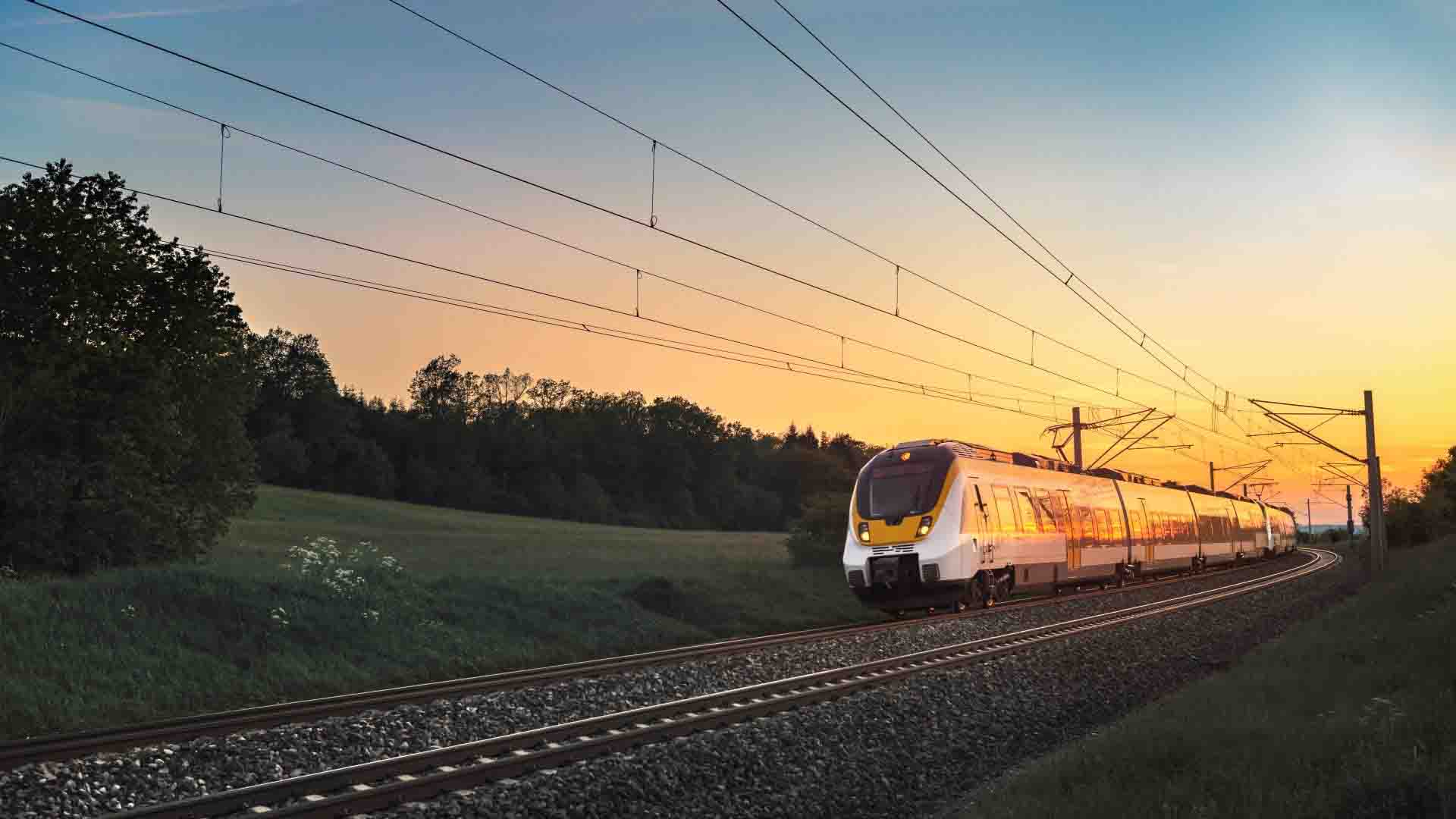Sun-Ways solar panel train; solar panels for railroad