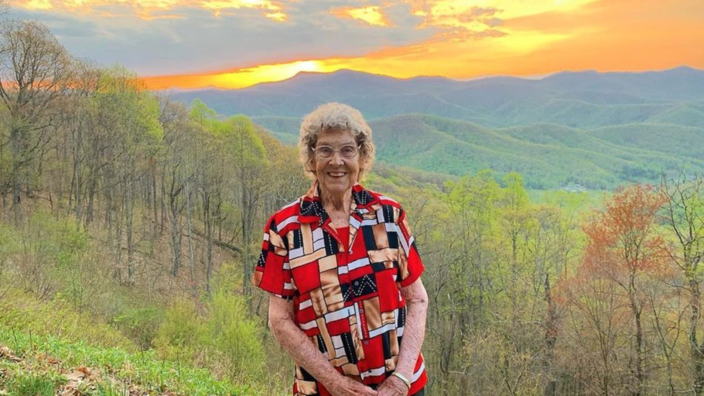 Grandma Joy visiting national parks