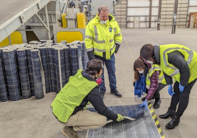 SOLARCYCLE, recycling old solar panels