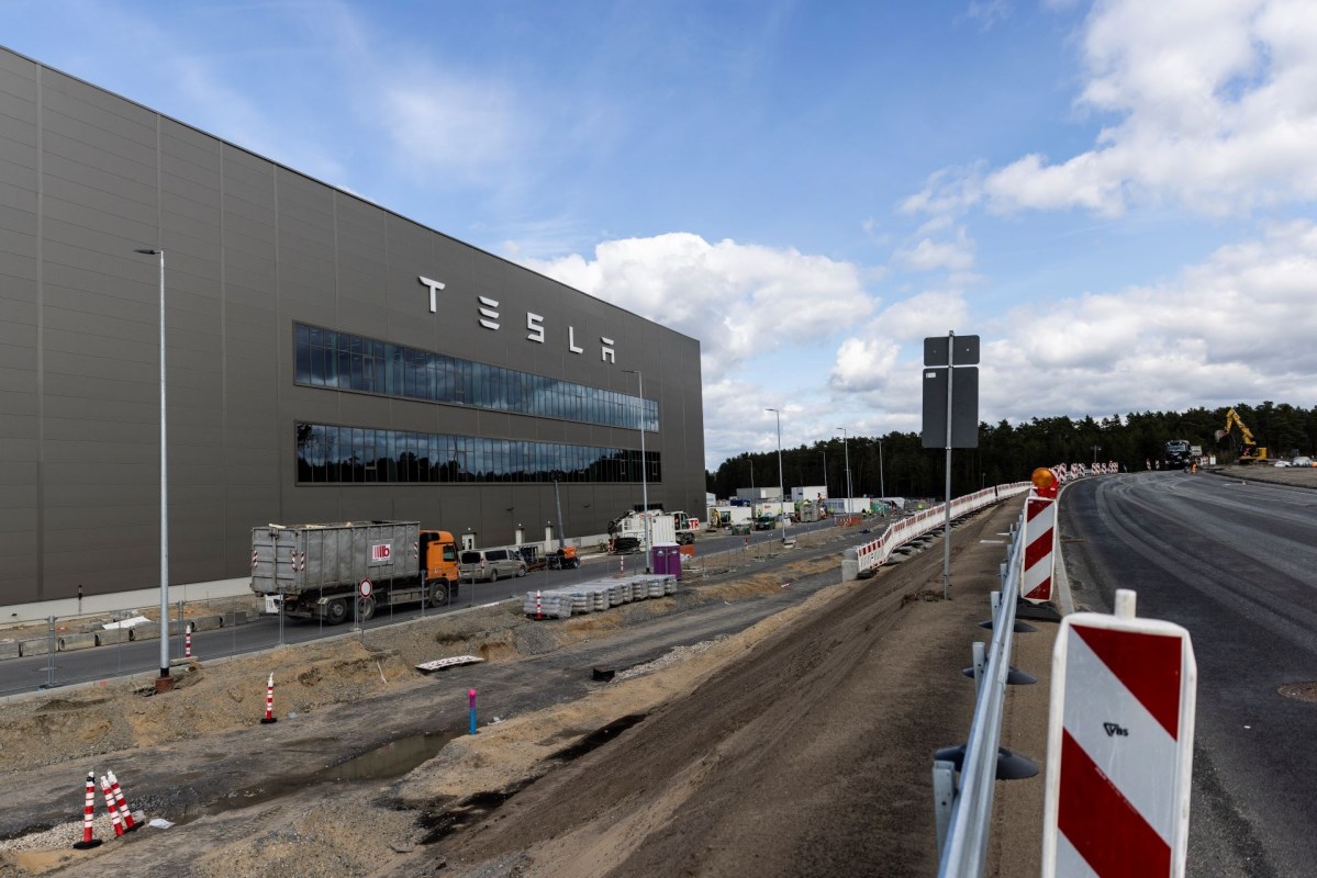 New Tesla project Gigafactory