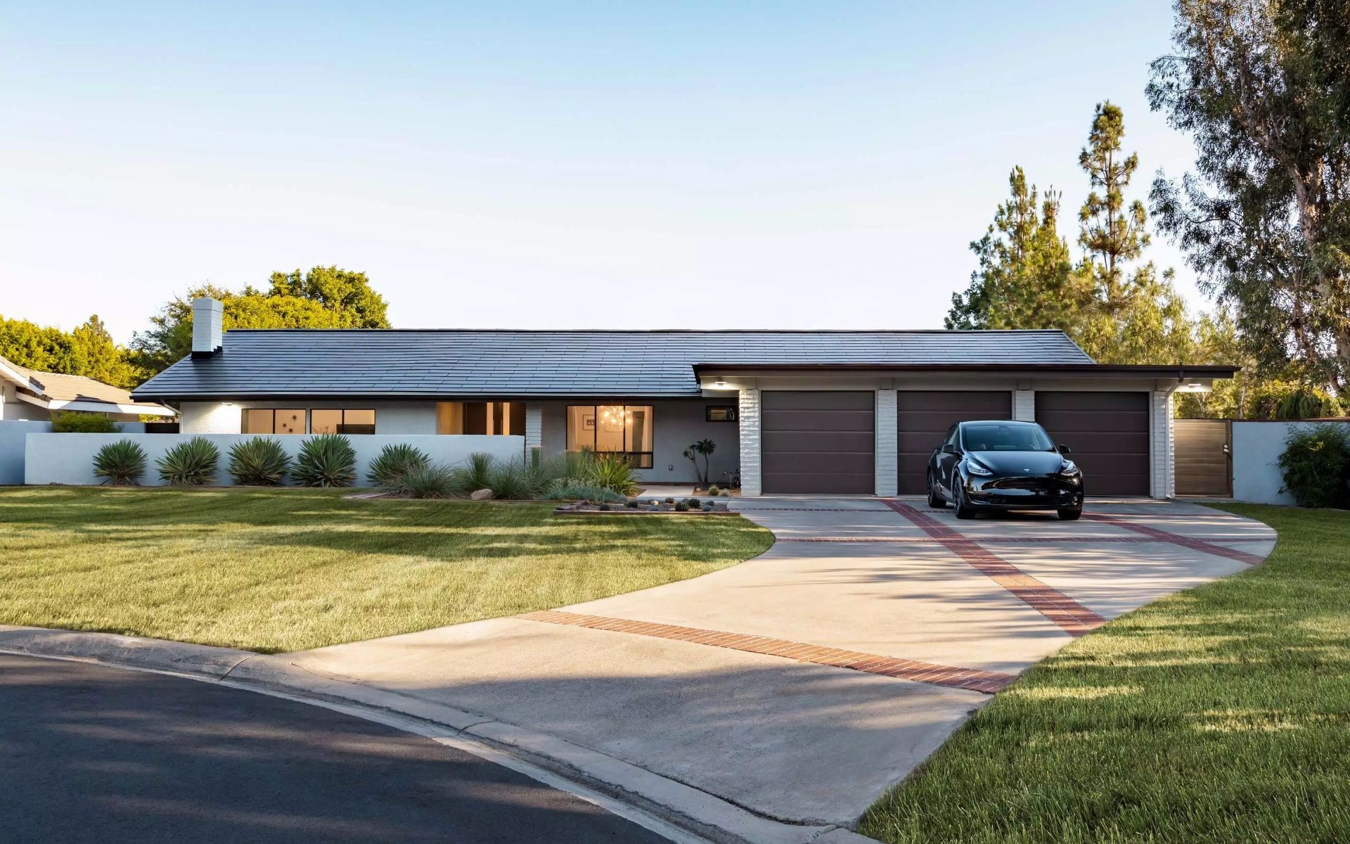 Tesla's solar roof