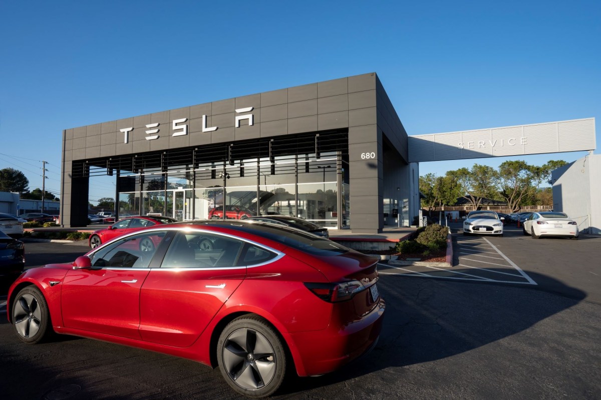 Tesla's batteries, Dry electrode coating