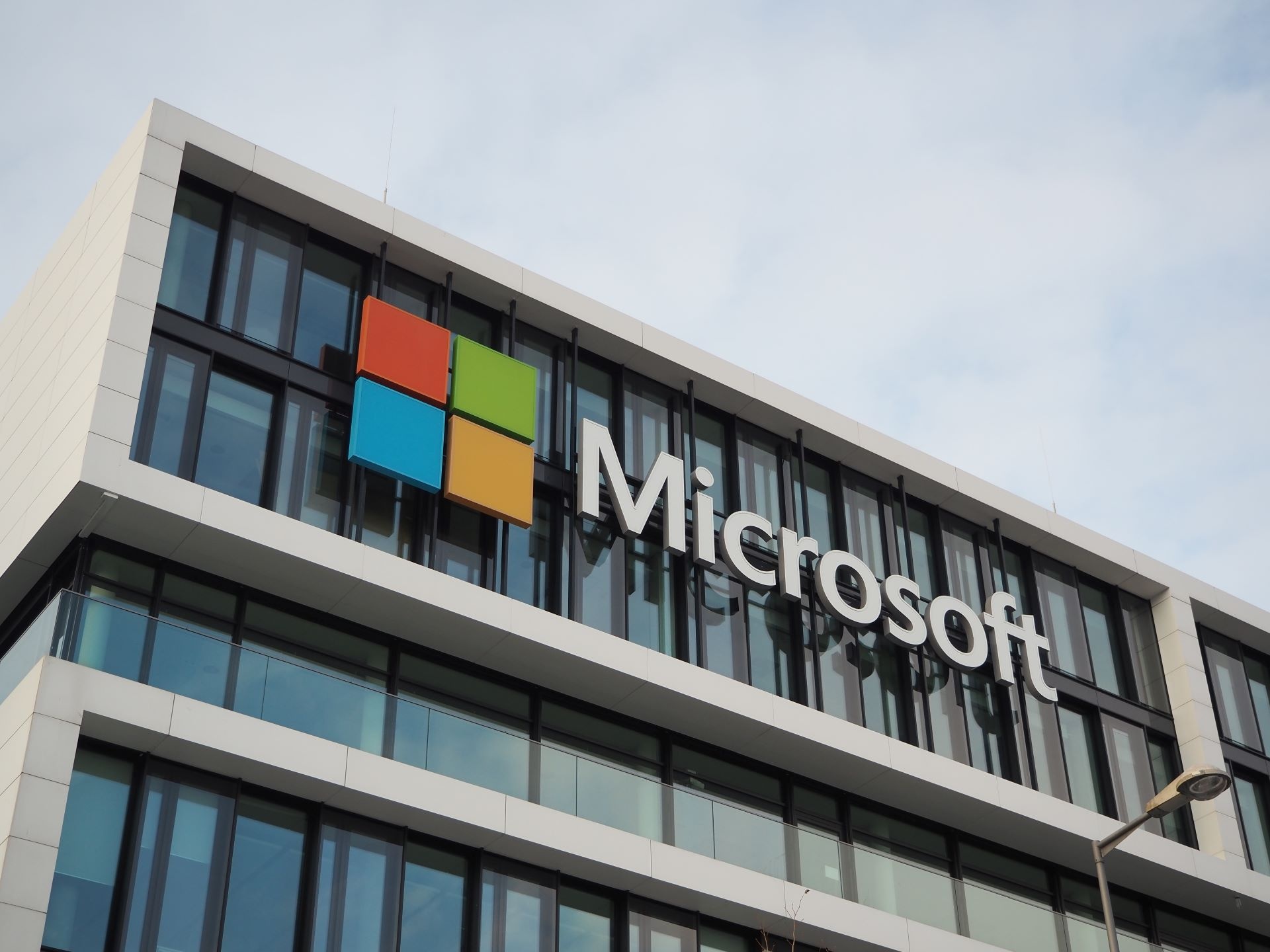 Microsoft's tradein program will pay you for old electronics