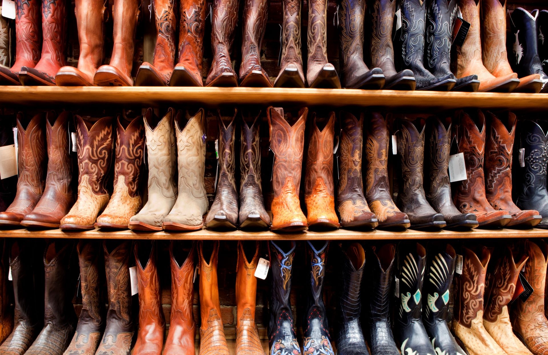 Cowboy boots on sale shop
