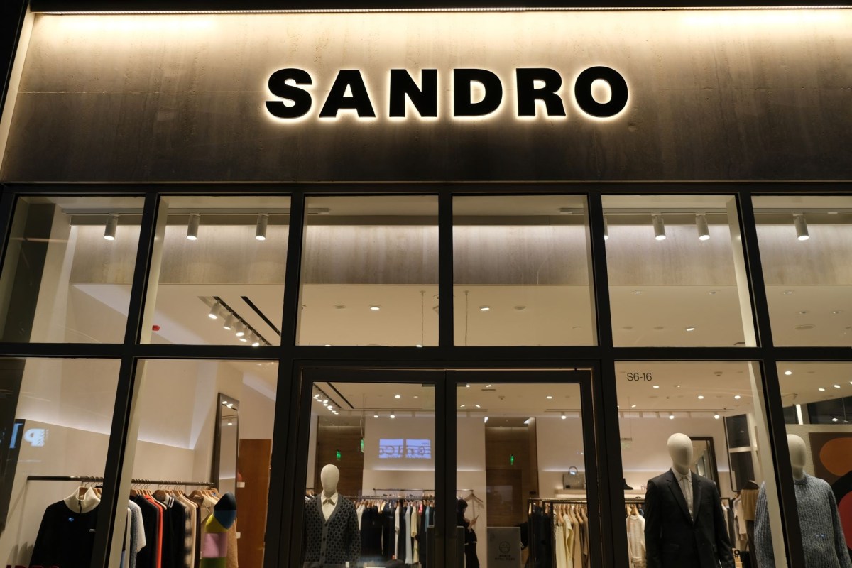 Sandro Secondhand clothing brand