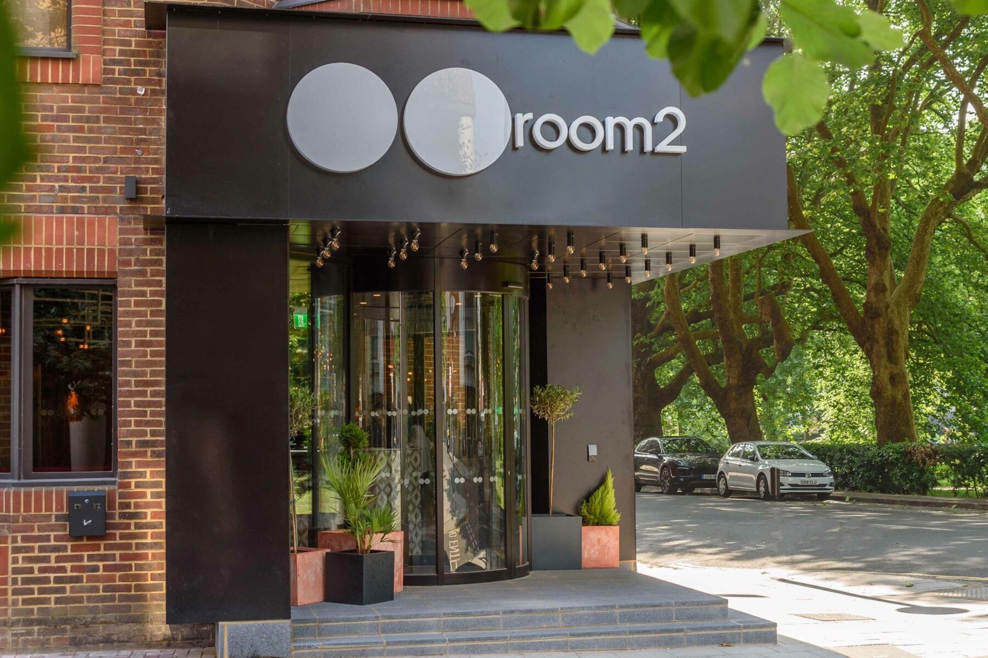 Room2 combines hospitality