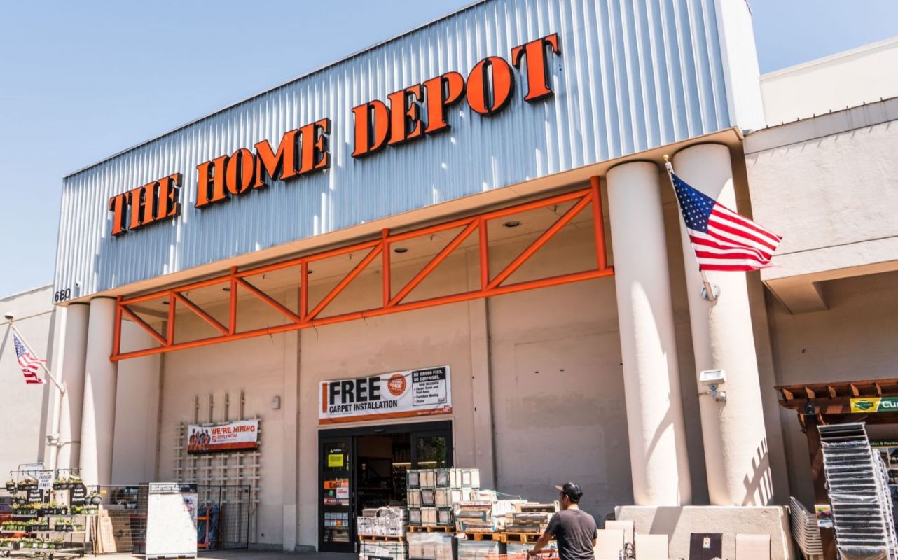 The Home Depot, battery-powered lawn equipment sales