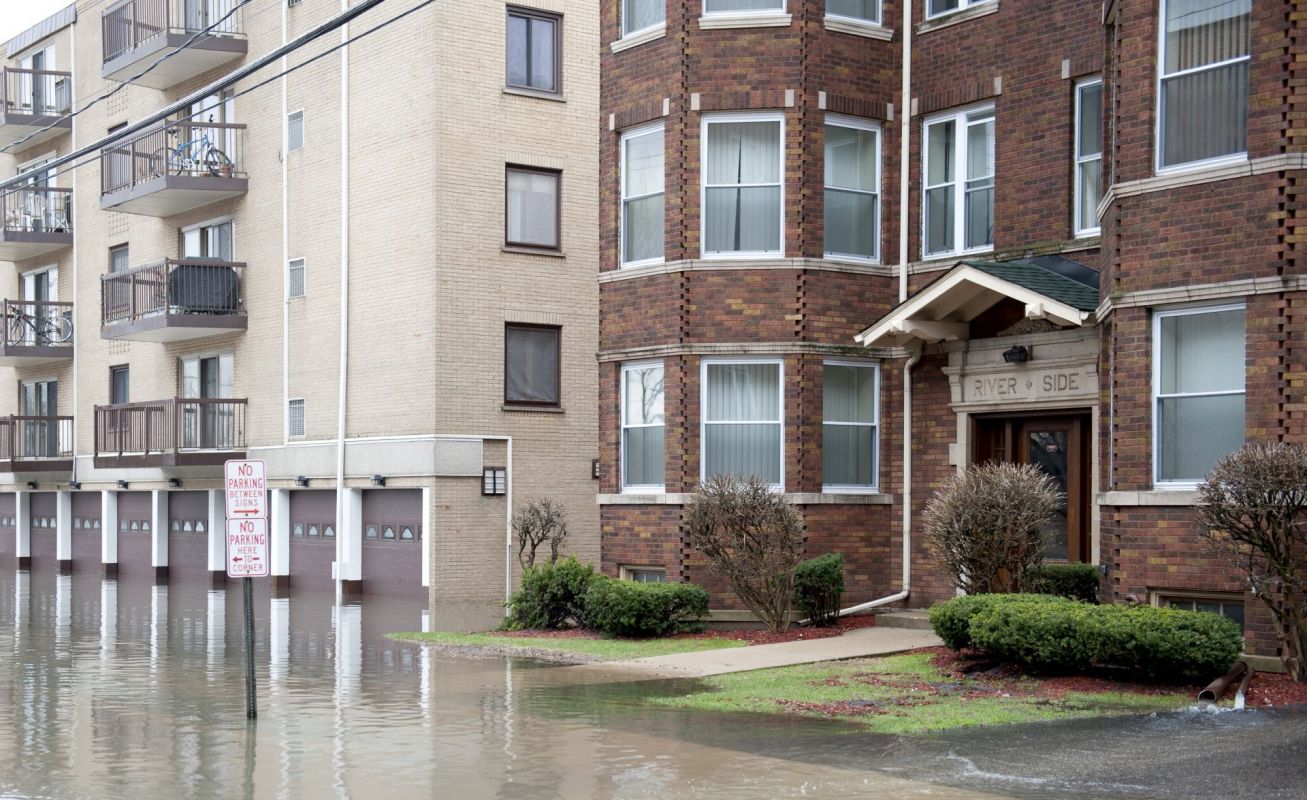 Flooding apartment, Flood risk