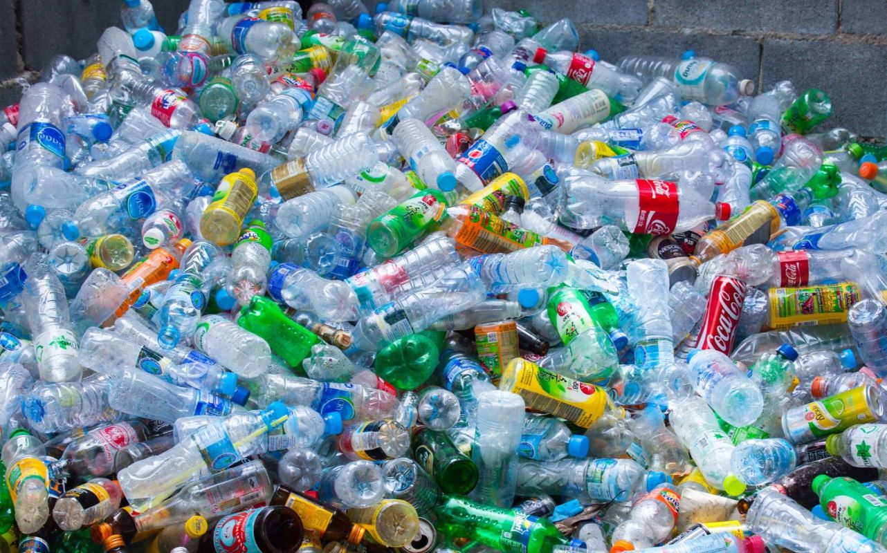 Plastics treaty, end plastic pollution