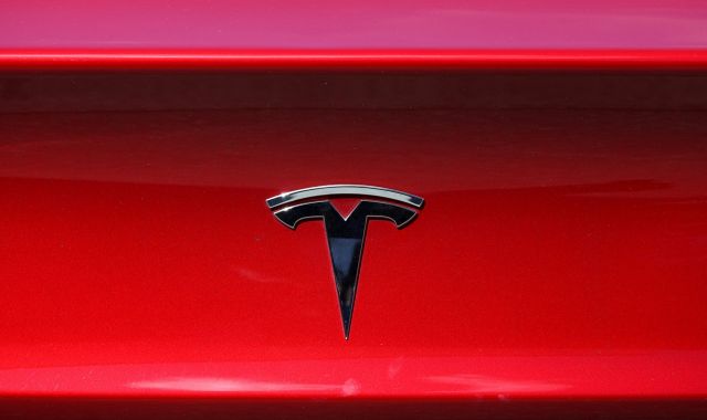 Tesla ultra-high-tech robot, Tesla Bot