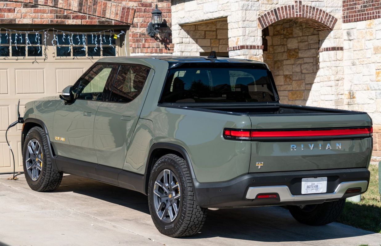 Rivian CEO blasts other car companies for empty words on a key issue
