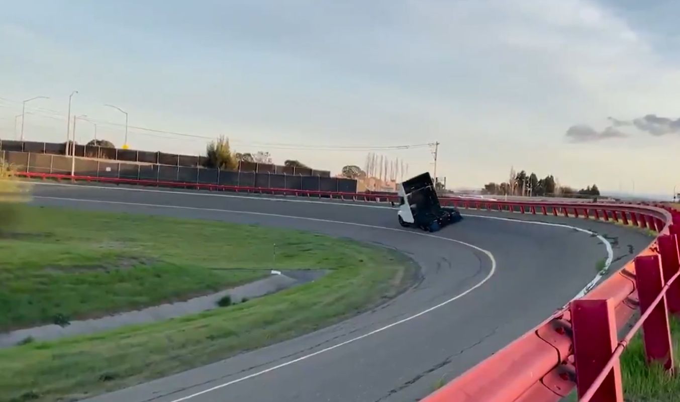 Tesla Semi on test track