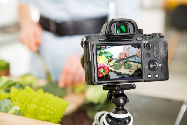 Epicurious is still doing a lot to push food culture