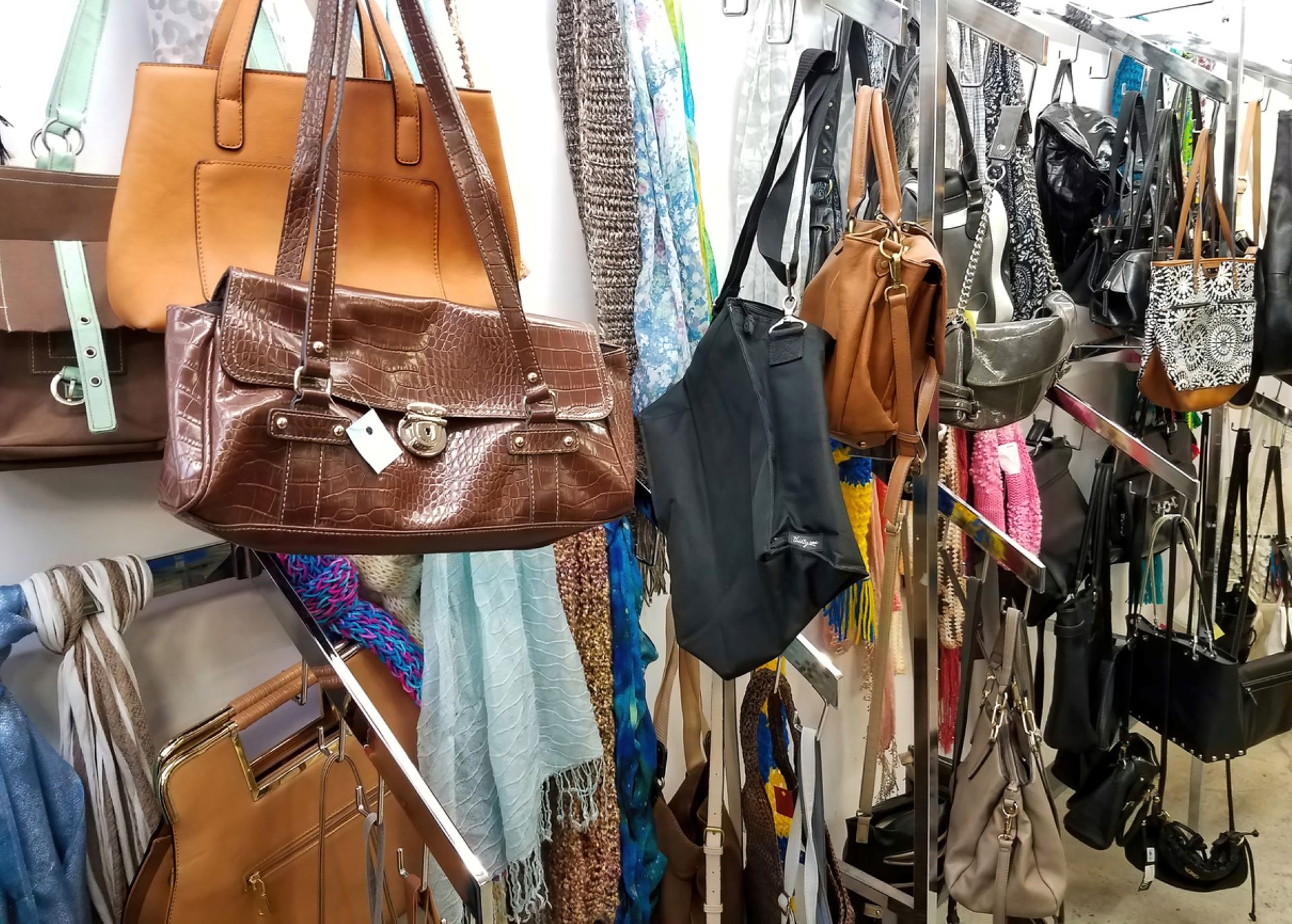 Coach Tote Shoulder Bag Original - Bags & Wallets for sale in Pandan Indah,  Kuala Lumpur