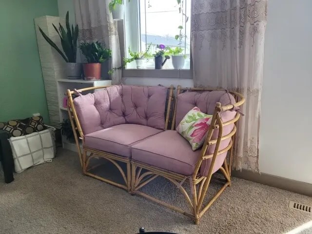 Beautiful pink rattan couch for free