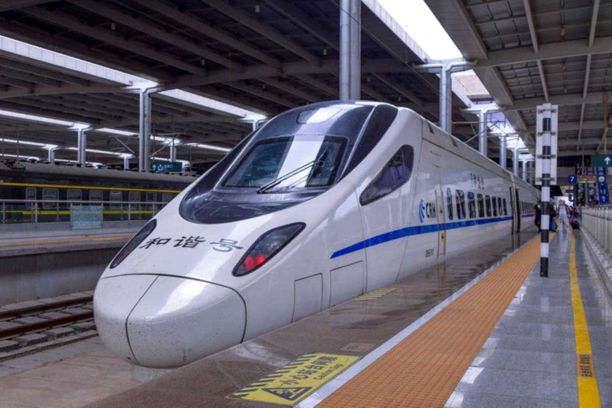 A 2021 study showed that China’s high-speed rails reduced vehicle-produced air pollution.