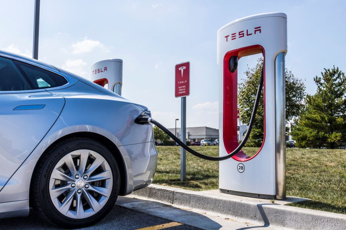This is the second deal Tesla has recently signed to sell its Superchargers.