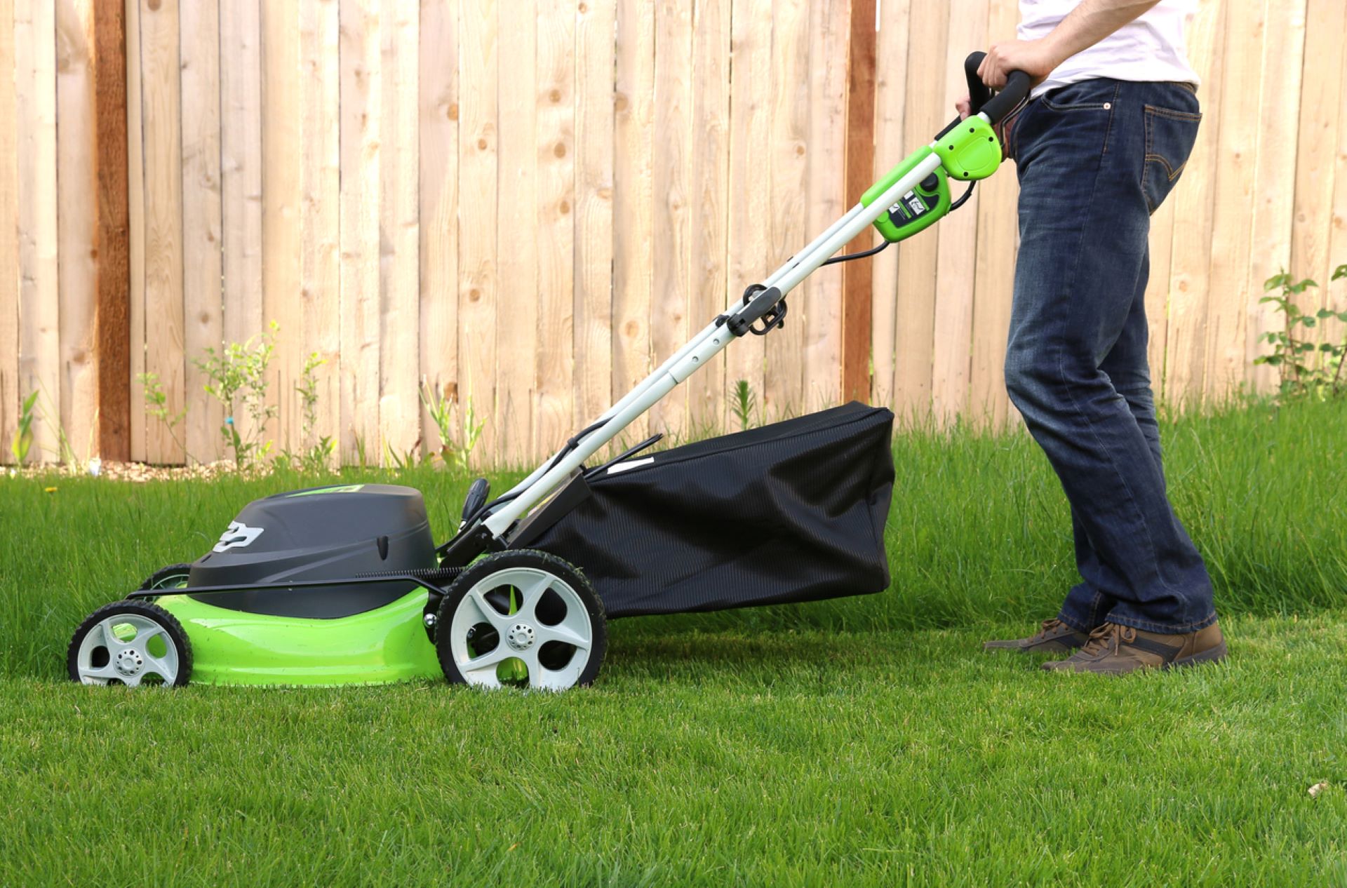 Cordless mowers cut down on pollution, save you money 