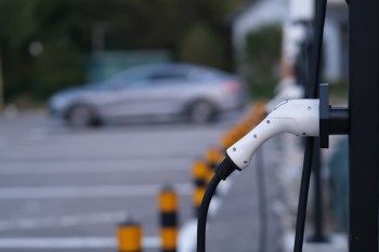 For EV drivers who don't have a charging port at home or rely on their EV for daily transportation, access to public charging stations is crucial.