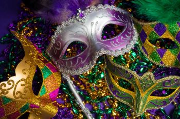 The research proves that Mardi Gras beads present a risk to health in addition to being a significant problem in terms of waste.