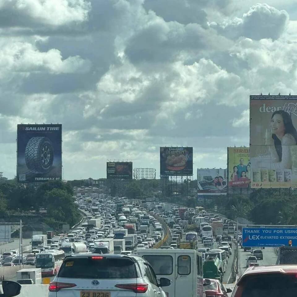 It remains one of the busiest freeways in the country.