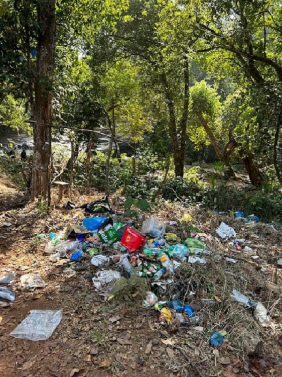 "As a tourist, I picked up my trash!"