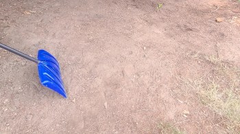 It wasn't long before the Reddit community members began to issue warnings.