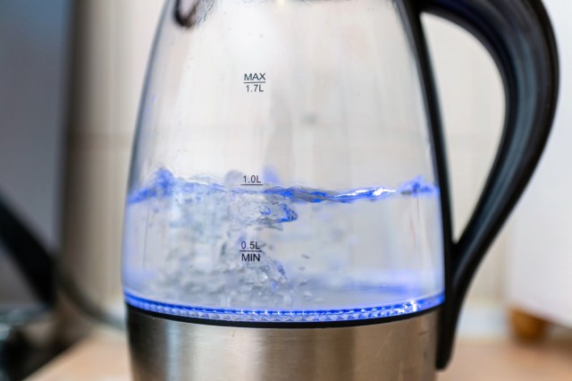 "This is a sign to clean my kettle."