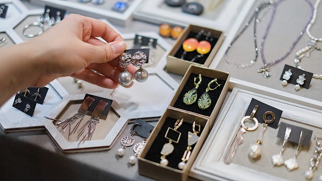 "There are a bunch of ‘designers’ doing this."