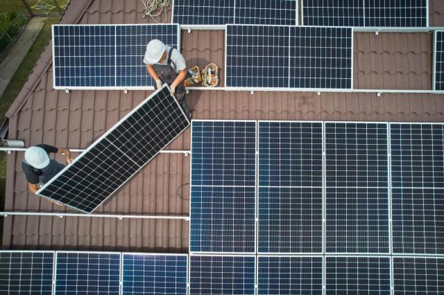 Installing solar panels can be a good thing, but you can get them without giving in to aggressive sales tactics.