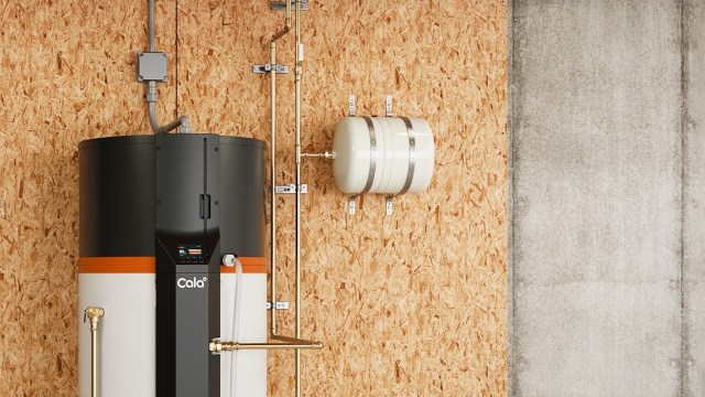 It uses smart technology to understand your home’s hot water needs.