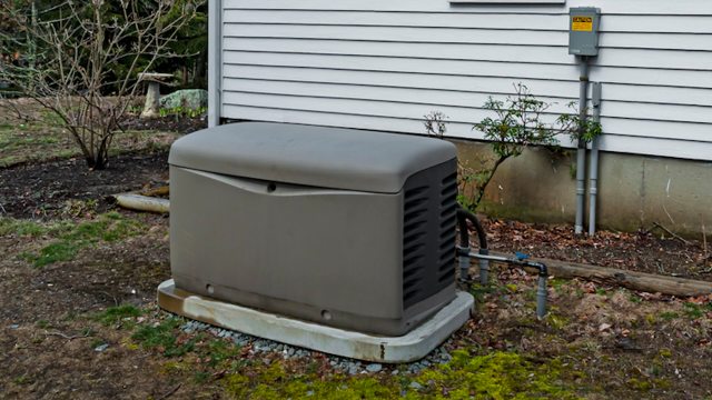 Solar-powered batteries and home energy storage systems provide a cleaner alternative.