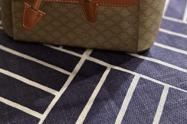 It may not be an everyday occurrence, but occasionally shoppers score big.