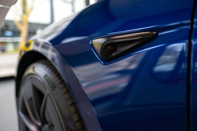 Many users advised other Tesla owners to ensure that Sentry Mode was always active, especially when parked in public.