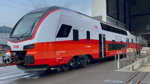 Travelers can expect speeds of up to 200 kilometers per hour.