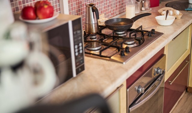 It can boil water in just one and a half minutes, while gas stoves take roughly six minutes.