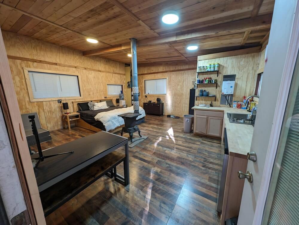 Photo inspiration: Picture Idea: Off Grid Homeowner Transforms Rooftop Solar Panels With Bold Renovation