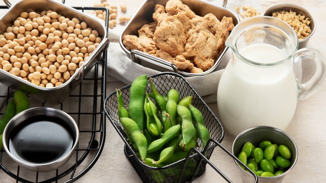 For the study, researchers observed 244 overweight adults for 16 weeks.