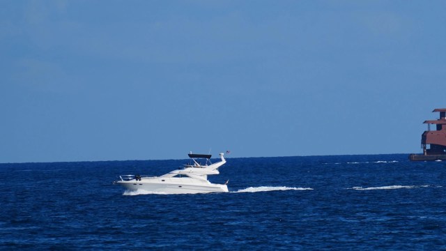 The vessel can welcome 28 crew members and 18 guests.