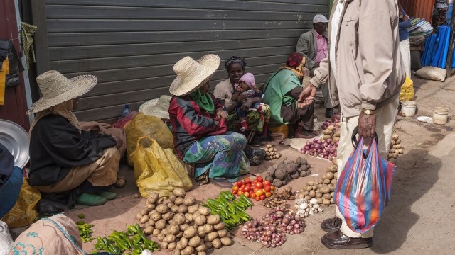 The combined circumstances lead to low agricultural productivity.