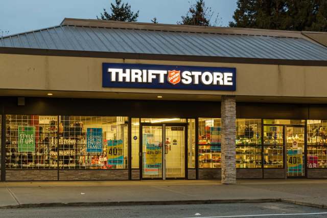 "I wish someone in fashion merchandising would weigh in."