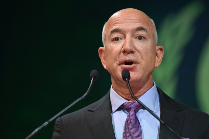 Jeff Bezos sparks firestorm after troubling image surfaces from airfield: 'But they won't be giving raises this year'