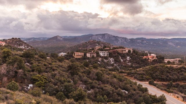 Roughly 12% of homeowners in the area have chosen to go without home insurance at all.